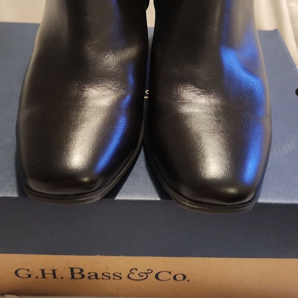 G.H. Bass & Co. SZ 8.5W Dark Brown Ankle Boots - Picture 3 of 7